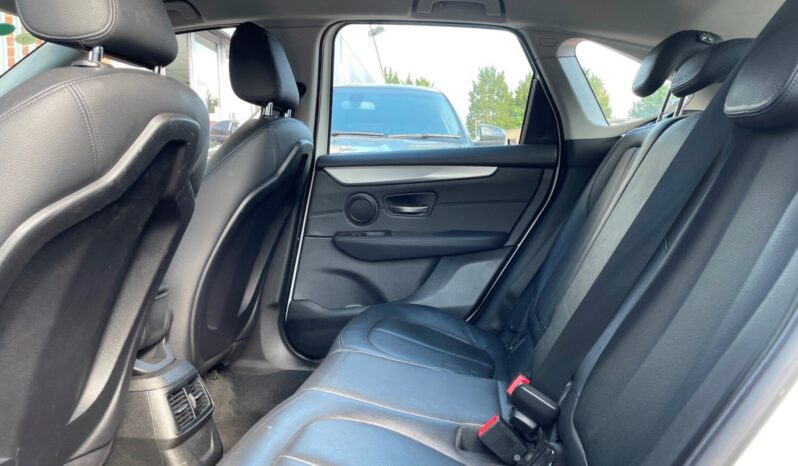 BMW, 2 Series full